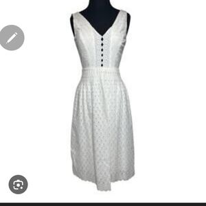 Gianni Bini White Sleeveless Midi Dress